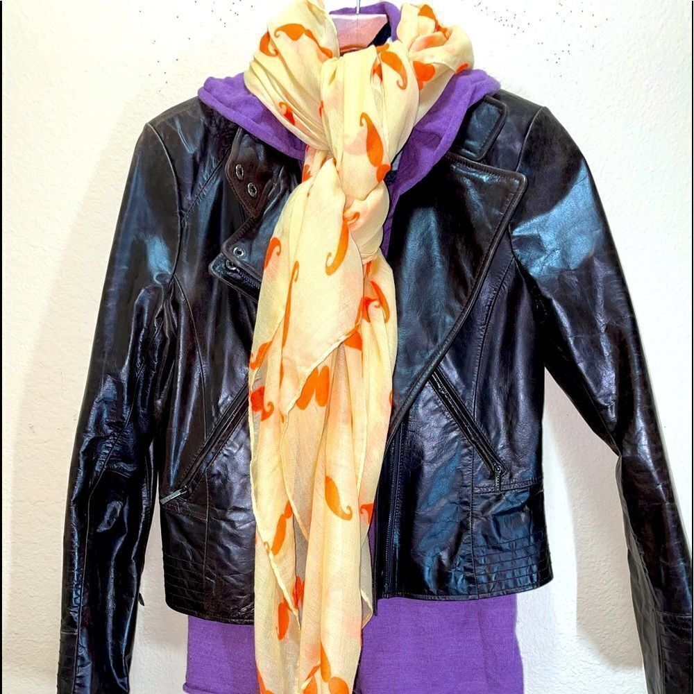 Moustache Print Pashmina